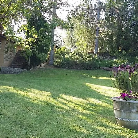 アパート Finetti グッビオ