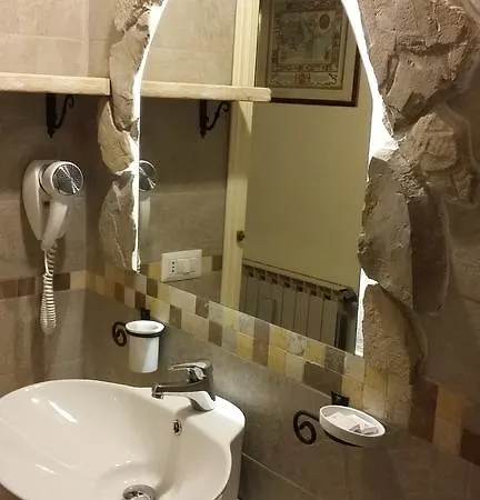 アパート Finetti グッビオ