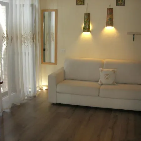 Finetti アパート